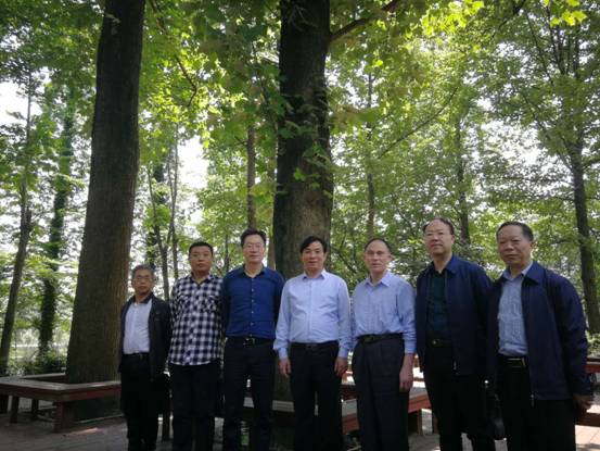 李来木组长一行来我院调研